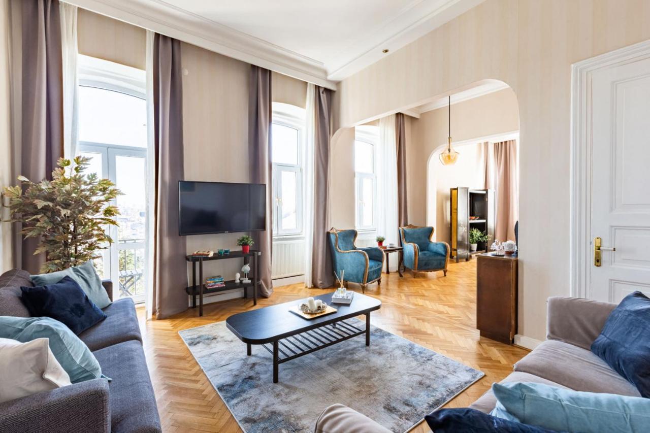 Historical Flat With A Lovely Sea View In Beyoglu Стамбул Екстер'єр фото