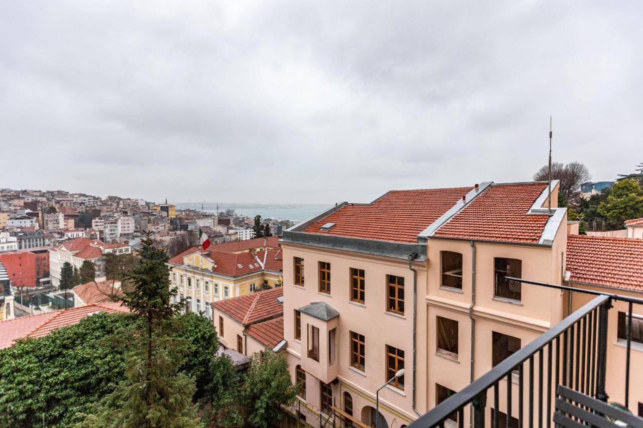 Historical Flat With A Lovely Sea View In Beyoglu Стамбул Екстер'єр фото